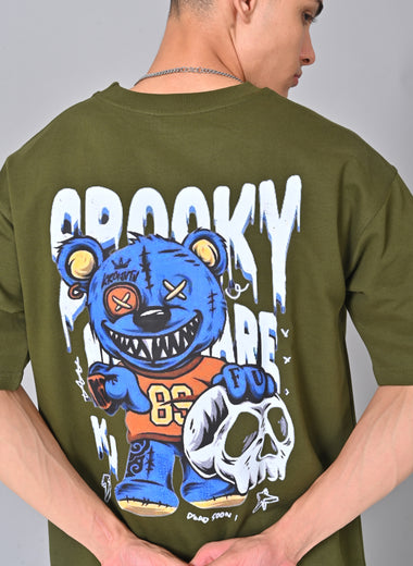 Spooky Bear Oversized Tee - Hauntingly Cozy Comfort, Frighteningly Fun Style